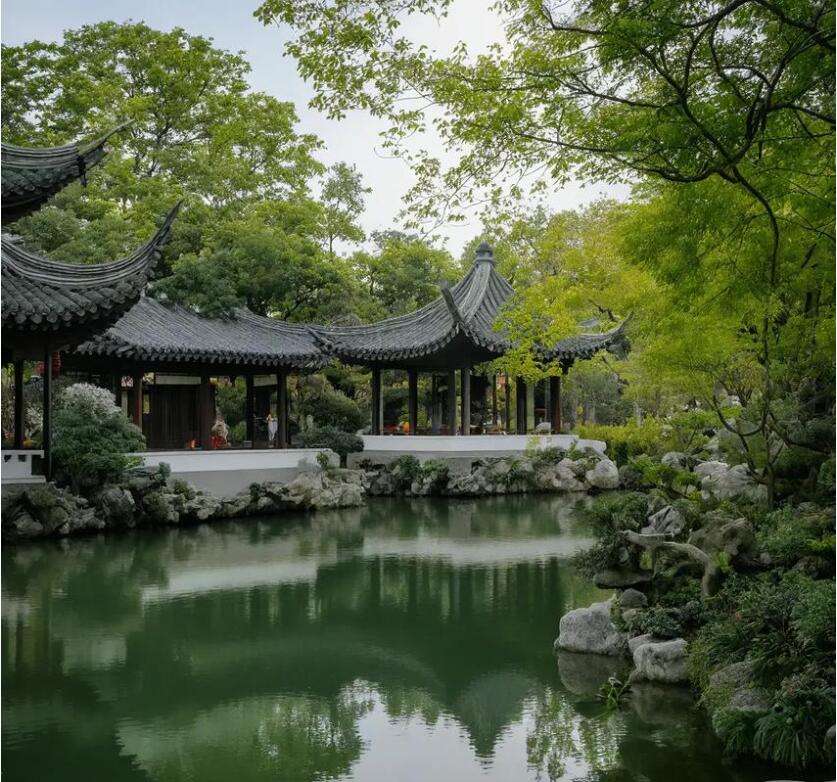 鹿寨县花留土建有限公司